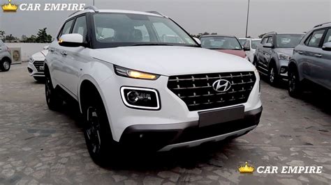 Hyundai Venue Sx Turbo Petrol At Review Price Interior Features