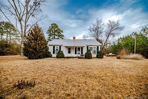 Lillington, NC Real Estate - Lillington Homes for Sale | realtor.com®