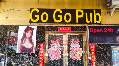 Girly Bars In Phnom Penh Names And Signs Youtube