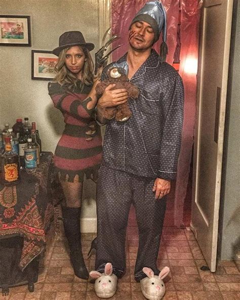 31 Creative Couples Costumes For Halloween Stayglam Couples