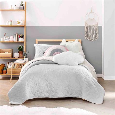 Ugg® Devon Cloud Reversible Quilt Set Bed Bath And Beyond Quilt Sets