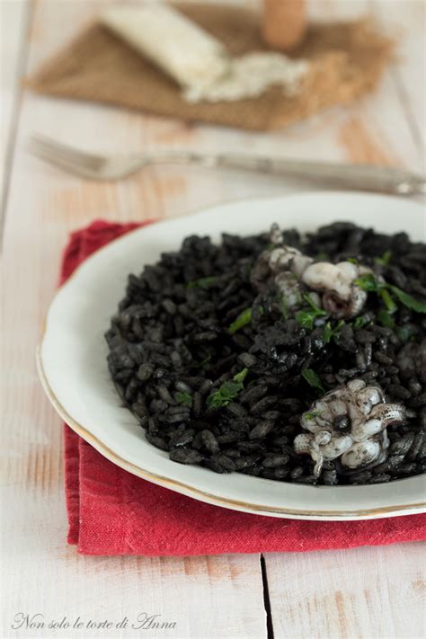 Risotto Al Nero Di Seppia Risotto Con Le Seppie Annatorte