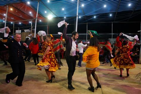 Diputados Proponen Declarar Cueca Y Tonada Como Patrimonio Cultural