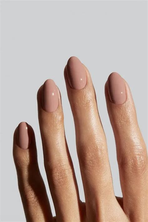 Rich Girl Nails You Want Something Minimalistic For Your Next Nail Art