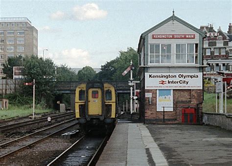 Photos of Kensington Olympia railway station in the 1980s, Kensington ...