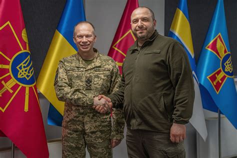 Syrskyi, Umerov discuss ammunition supplies with Pentagon chief