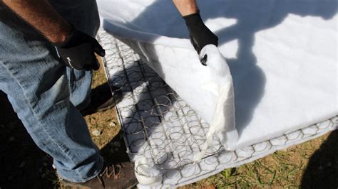 How To Break Down A Mattress And Box Spring Budget Dumpster