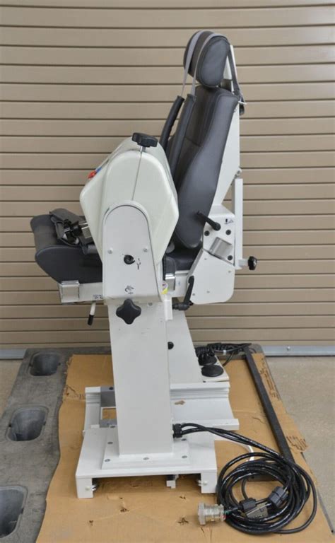 Biodex System 4 Isokinetic Dynamometer 900 860 W Universal Pro Chair