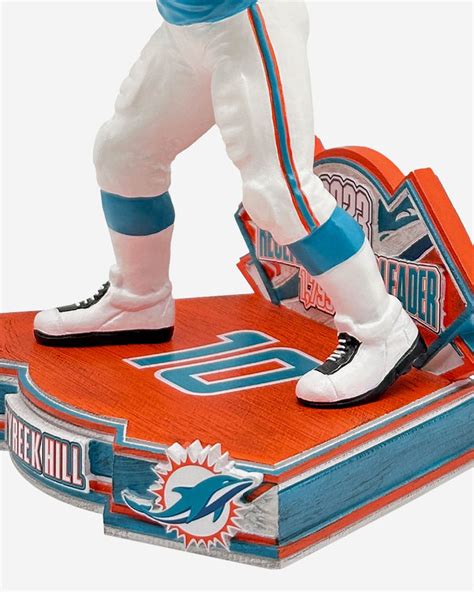 Tyreek Hill Miami Dolphins 2023 Receiving Yards Leader Bobblehead FOCO