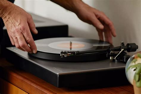 Best Record Players 2023 Top Turntables To Spin Your Vinyl Collection