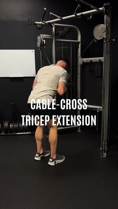 Cable Cross Tricep Extension Youtube