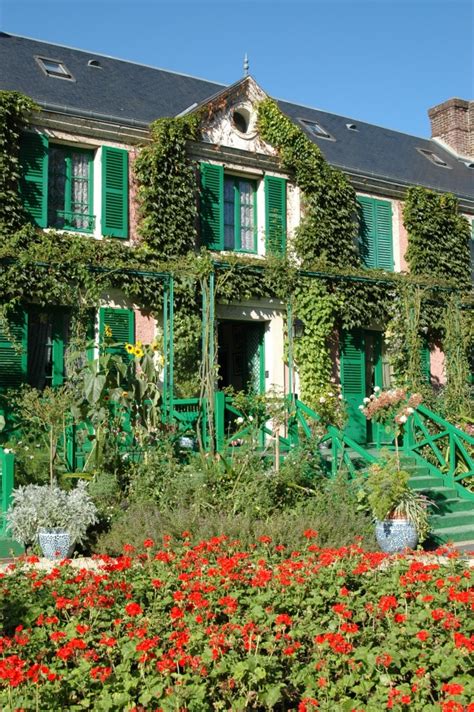 La Maison Et Les Jardins De Claude Monet Giverny Une Photo De Giverny