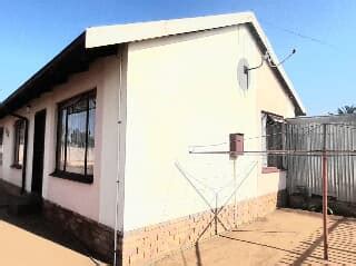 42 listings: House soshanguve block m - Trovit