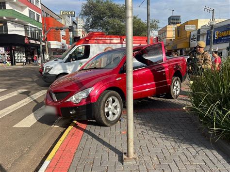 Mulher Atropelada Pelo Pr Prio Carro Ap S Estacionar E Engatar Marcha