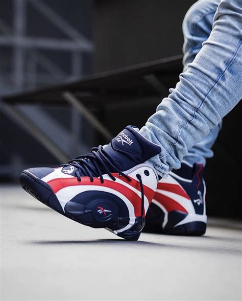 Reebok Shaqnosis | Sneakers men fashion, Sneakers men, Reebok