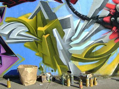 Art Graffiti Life: Cool Street Graffiti Art with Modern Design