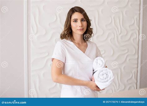 Cute Masseuse Girl Holding White Towels Stock Image Image Of Holding Clothes 257173275