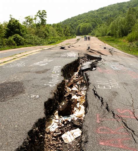 moderate earthquake shakes indonesia weathercom