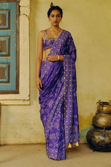 Buy Purple Dupion Silk Lining Crepe Print Bandhani Aari U Neck Saree