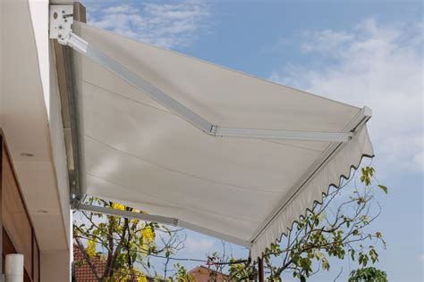 Come Riparare La Tela Di Una Tenda Da Sole Fai Da Te Mania