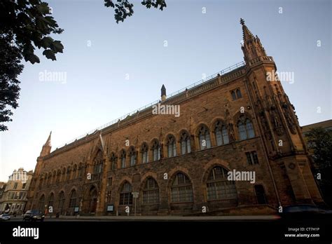 National Portrait Gallery, Queen Street Stock Photo - Alamy