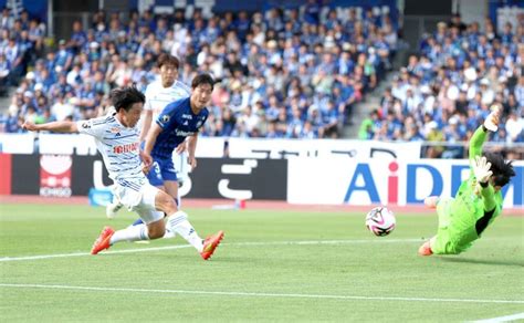 サッカーj1・アルビレックス新潟 首位町田を3－1で撃破 Mf小見洋太が先制、追いつかれるもdf藤原奏哉が勝ち越し弾 新潟日報デジタルプラス