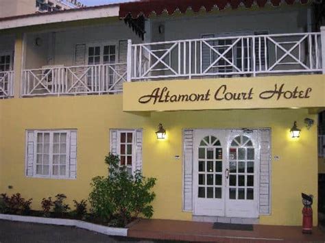 Kingston Airport transfers to Altamont Court Hotel