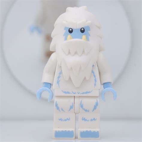 Lego Minifigures Yeti Series 11 Shopee Thailand