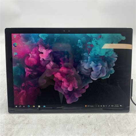 Used Microsoft Surface Pro 4 1724 123 Core I5 6300u 240ghz 8gb Ram