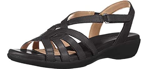 The Top Naturalizer® Sandals