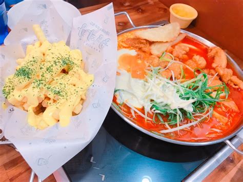 수원 인계동 나혜석거리 맛집 청년다방 차돌떡볶이 치즈 폭포 순살 떡볶이 And 버터 갈릭 감자튀김 인생 감튀