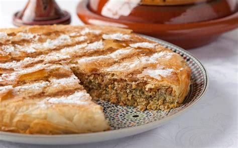 Pastilla est un plat délicieux de la cuisine marocaine