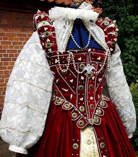 Historical Accuracy Reincarnated Elizabethan Fashion Renaissance