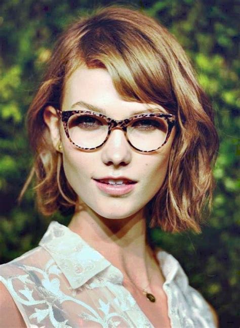 79 Popular Cute Hairstyles That Go With Glasses For New Style - The ...