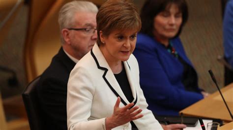 Nicola Sturgeon Will Raise An Army Of Activists To Sell Snp Economic Plan