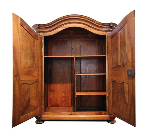 18th Century Baroque Wardrobe In Solid Walnut For Sale At 1stdibs