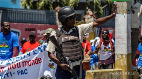 Hombres Armados Atacan Palacio Nacional De Hait Ante Pugna Entre Pandillas