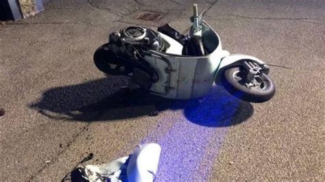 Grave Incidente Con Scooter Enne Perde La Vita Nello Scontro