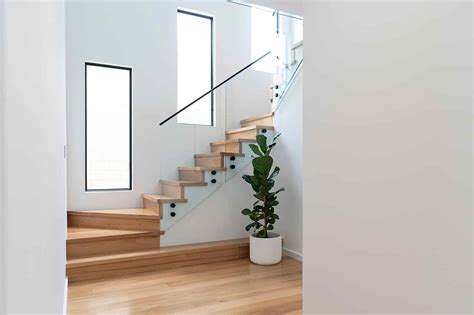 pros cons  building   storey home  storey benefits