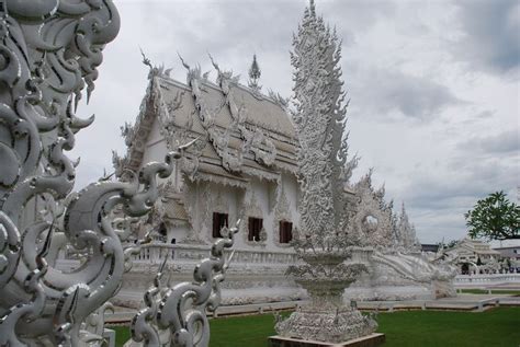 White Temple - Chiang Rai | White temple, Chiang rai, Chiang rai thailand