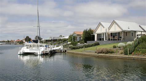 Paynesville Hotel & Accommodation Deals 2024 from AU$90 | Expedia