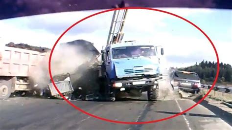 DANGEROUS DRIVING FAILS 2023 TRUCKS SMASHING INTO BRIDGES Trucks Vs