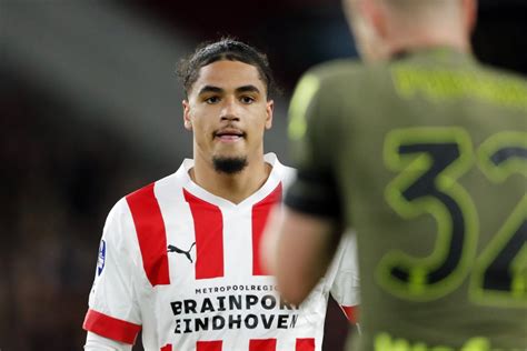 Wolves Transfer News Ki Jana Hoever Leaving Psv Due To Lack Of Minutes