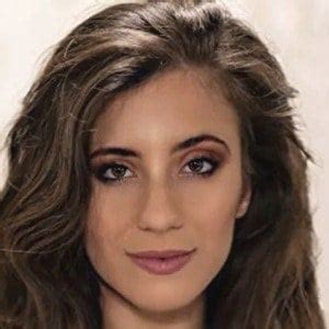 Eliana Ghen - Age, Family, Bio | Famous Birthdays