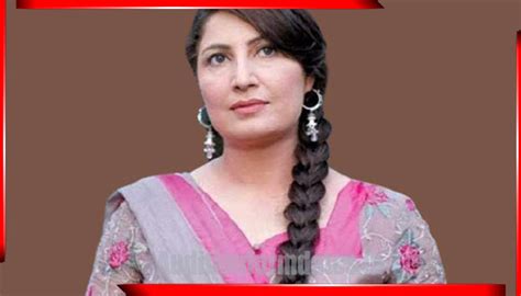 Saima Noor Wiki, Age, Height, Biography, Family, Husband, Boyfriend ...