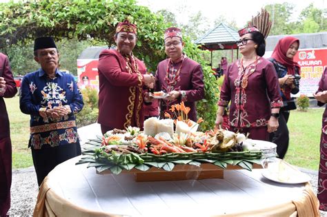 Setda Prov Kalteng Wagub Edy Pratowo Hadiri Syukuran Dan Ramah Tamah