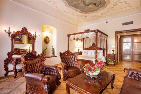 Luxury 5* Iron Gate Hotel and Suites in the Old Town of Prague for €66/double - Ireland Travel ...