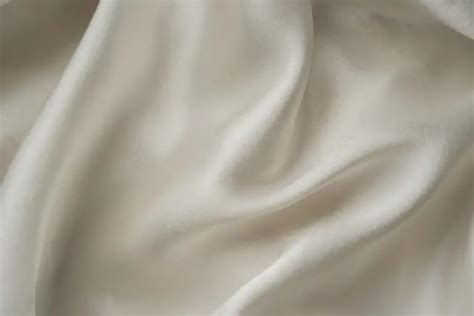 5 Great Chiffon Fabric Uses - Knowing Fabric