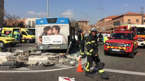 Cinco Heridos En Un Accidente De Un Autobús En Madrid Al Sufrir Un