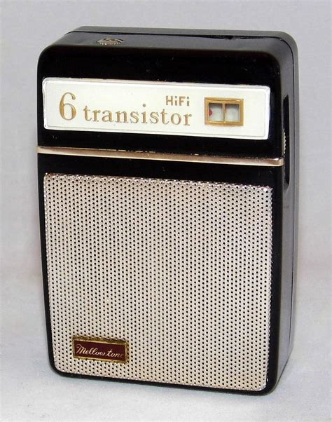 Vintage Mellow Tone Hi Fi Transistor Radio No Model Number AM Band 6